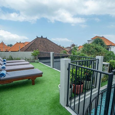 The Breeze Stay And Surf Canggu Exterior foto