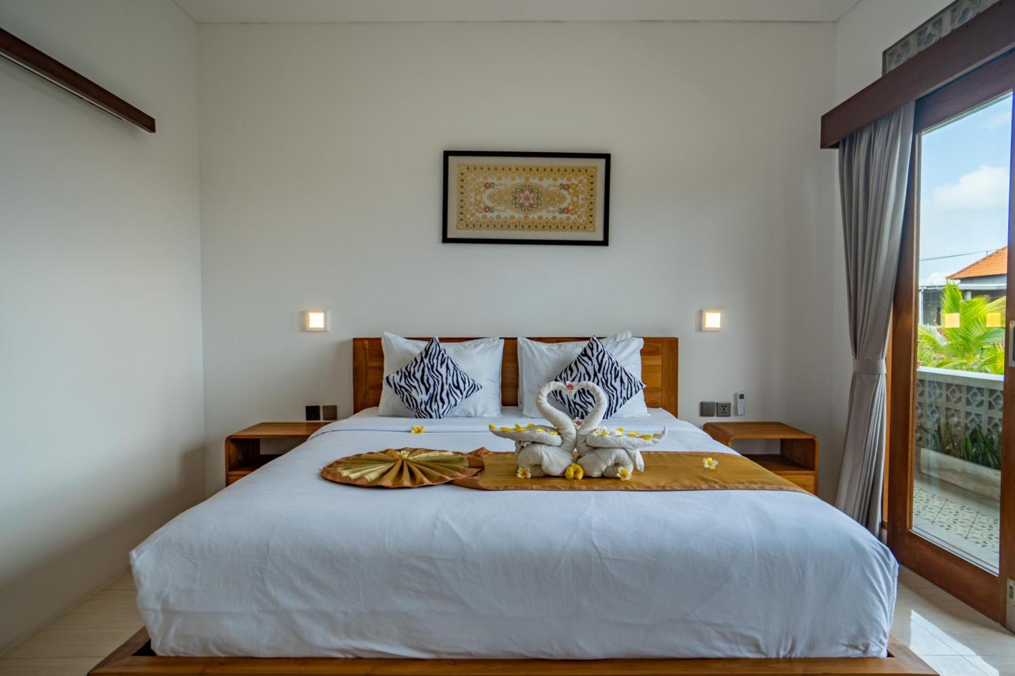 The Breeze Stay And Surf Canggu Exterior foto